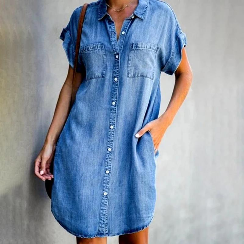 Short-sleeve denim shirt